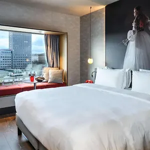 Szálloda Radisson Red Hotel,, Bécs