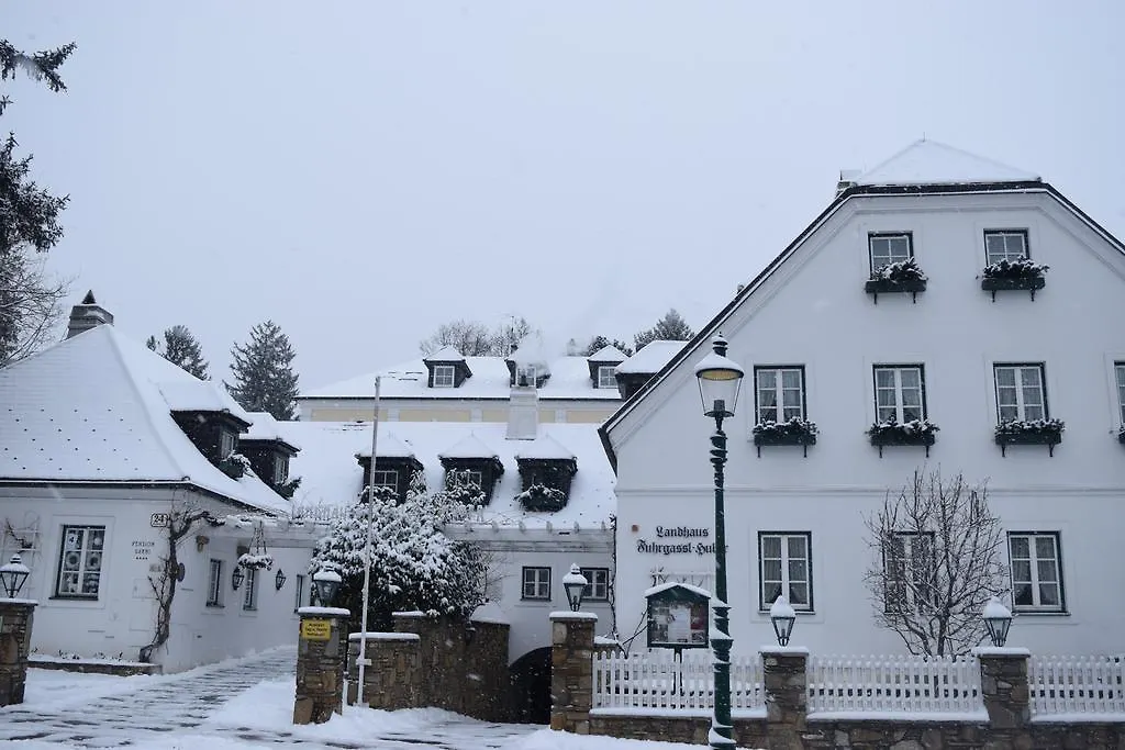 Hotel Landhaus Fuhrgassl-Huber Viena 4*,  Austria