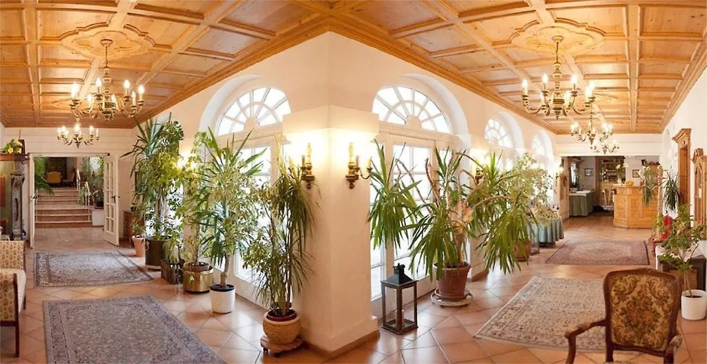 Hotel Landhaus Fuhrgassl-Huber Vienna
